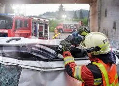 Sega Universale A Batteria Bosch GSA 18V-32 2x5.0Ah -Offerte Bosch Negozio sega universale a batteria bosch gsa 18v 32 2x5 0ah 30955