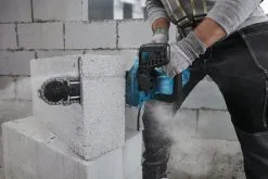 Segatrice Per Blocchi Di Cemento Cellulare Bosch GAC 250 16 Segatrice Per Blocchi Di Cemento Cellulare Bosch GAC 250 -Offerte Bosch Negozio segatrice per blocchi di cemento cellulare bosch gac 250 136511