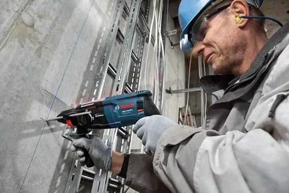 Trapano A Percussione In Valigetta A L Bosch GBH 2-28 4 Trapano A Percussione In Valigetta A L Bosch GBH 2-28 - immagine 2